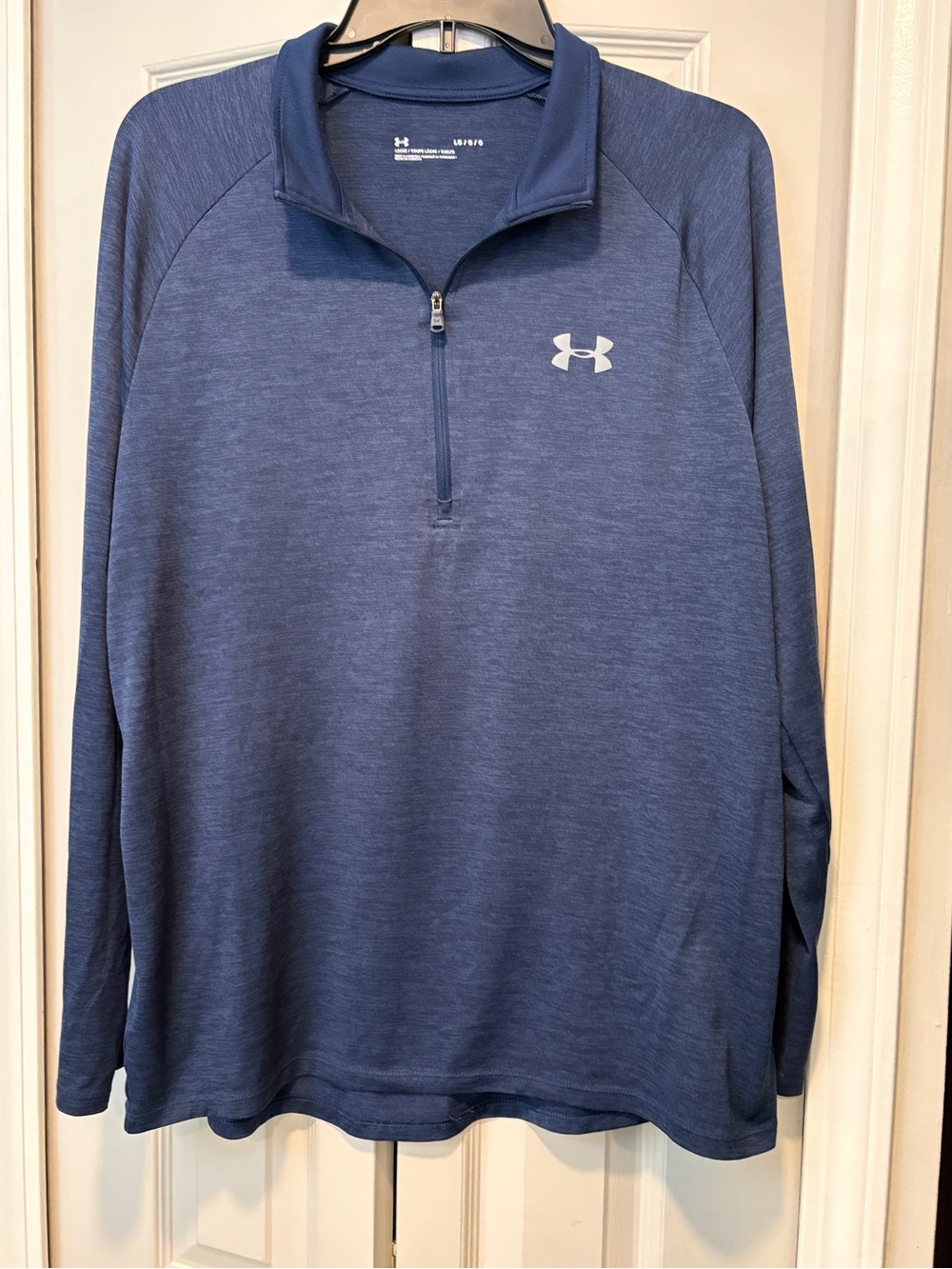 Under Armour 1/4 Zip Pullover - Mens Large